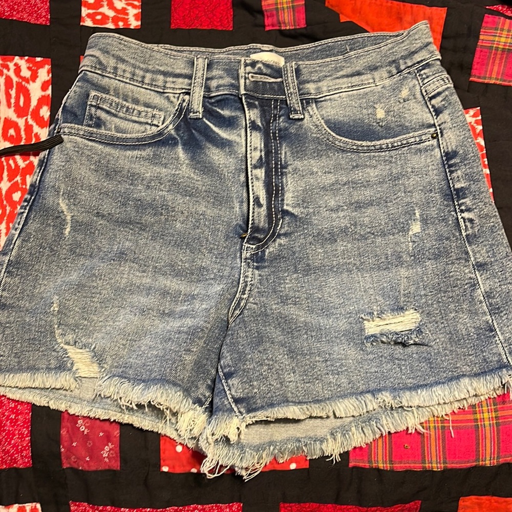 Sneak peek Jean shorts size small